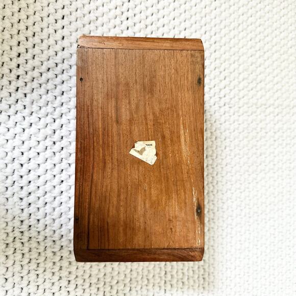 Vintage Wooden Laser Cut Elephant Rising Inlay Lined Hinged Trinket Jewelry Box - Picture 8 of 8